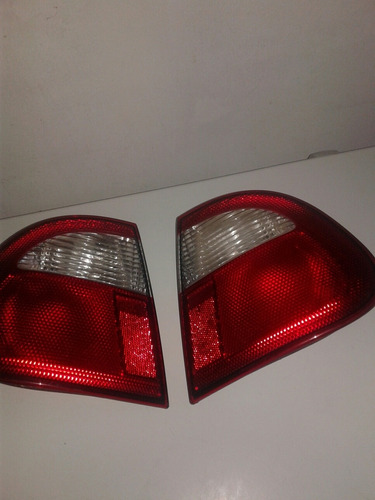 Stop Trasero Volkswagen Seat Cordoba Original Marca: Valeo Foto 5