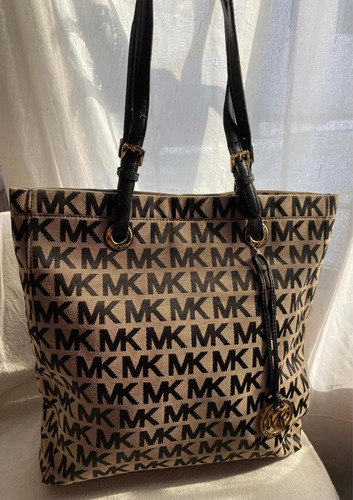 Cartera Michael Kors