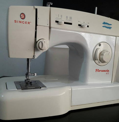 Maquina De Coser Singer Florencia 64