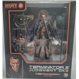 Mafex #191 Terminator 2  T800 Battle Damage Figura Stock