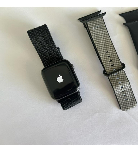 Apple Watch Serie 4 44mm De Aluminio Space Gray