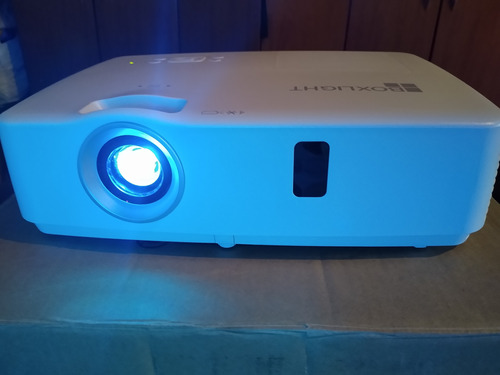 Proyector Box Ligth 4k Hdmi . Impecable.