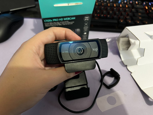 Webcam Logitech C920s Hd Pro 1080p Com Mic Em Ótimo Estado