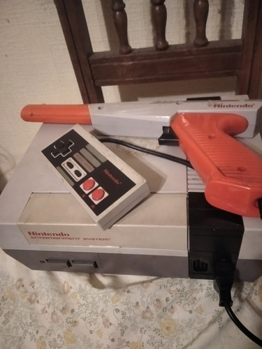 Consola Nintendo Original Con Pistola Zapper