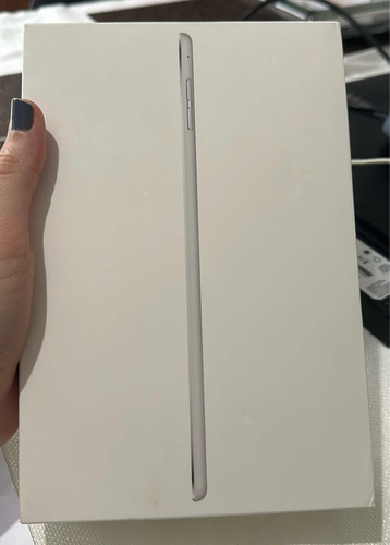 iPad Mini 4 - Única Dona - 1 Ano E Meio De Uso!!