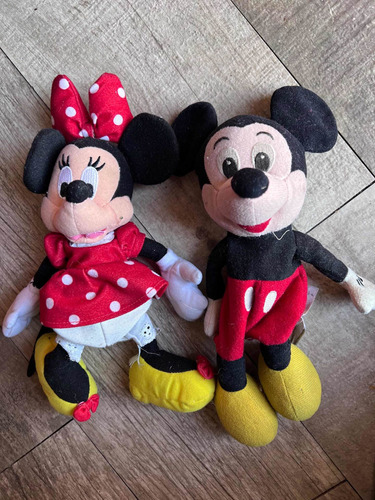 Los Dos Minni Y Mickey