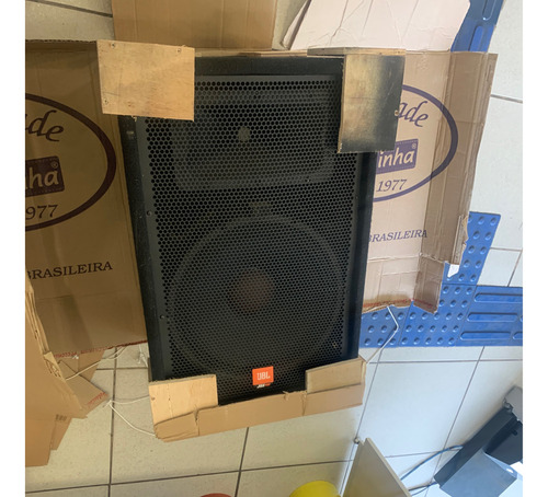 Caixa Jbl Jrx115 Americana Som E Timbre Incrível 