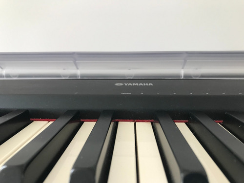 Piano Digital Yamaha P-95 