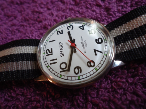 Sharp  Reloj Retro Vintage Para Dama