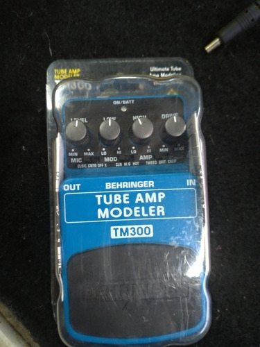 Amp Tube Modeler Behringuer Novo