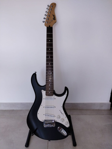 Guitarra Eléctrica Cort Gseries 100 Y Amplificador Ross 15 W