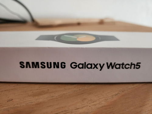 Galaxy Watch5 Bluetooth (40mm) Graphite