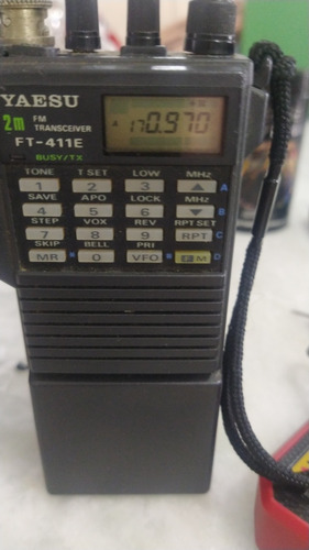 Rádio Vhf Yaesu Ft411e Vai Igual3 Apar Está Na Segunda Foto