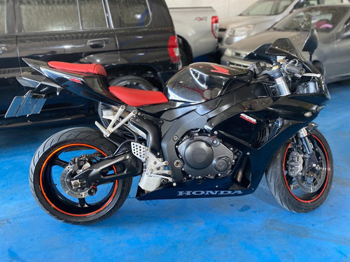 HONDA CBR 1000 RR FIRE BLADE