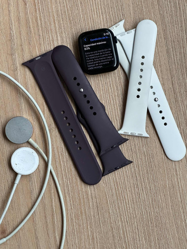 Apple Watch Serie 7 Con Dos Cargadores Y Bandas