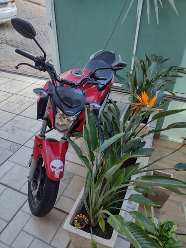 HONDA CB250 TWISTER