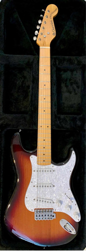 Guitarra Giannini Stratossonic Gg 08 ( Não, Não É Fender )