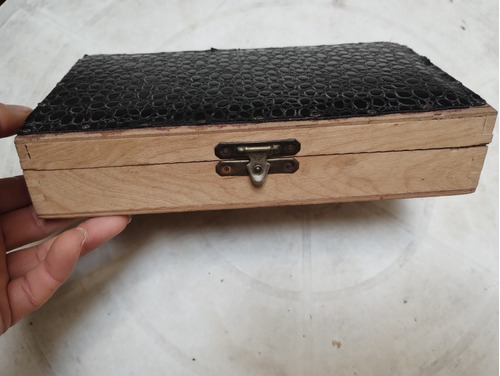 Caja De Madera Y Cuero