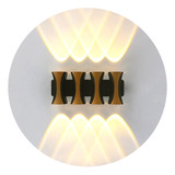 Arbotante Lámpara Led Para Pared Exterior 8 Leds 8w 550lm Color Negro