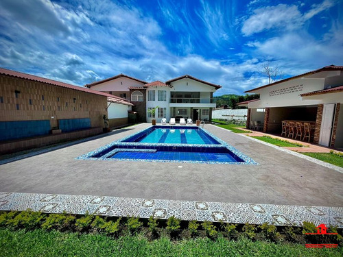 Casa-finca En Venta En Guarne - Alto De La Virgen - Imagen 2