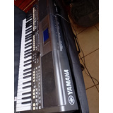 Teclado Profissional Yamaha 670