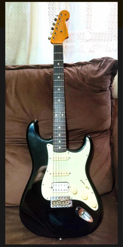 Guitarra Fender