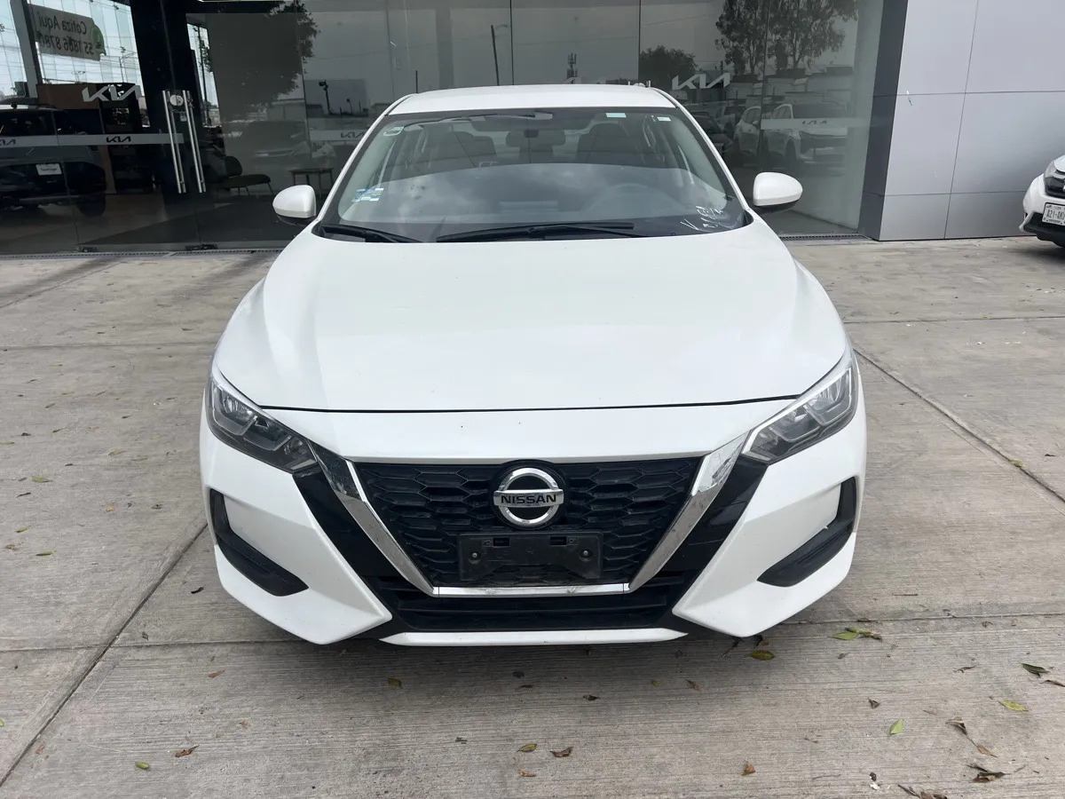 Nissan Sentra 2023 - Imagen 8