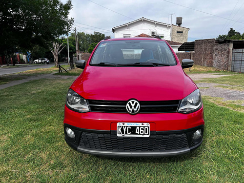 Volkswagen Suran Cross 2012 1.6 Highline 101cv