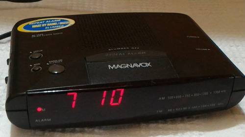 Radio Am Fm Despertador Alarma Magnavox De Phillips Usado 