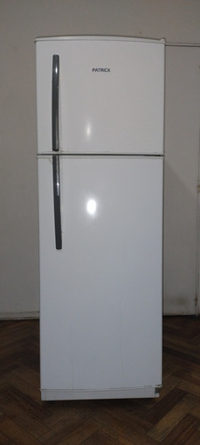 Heladera Patrick Modelo Hpk 135, 264 L