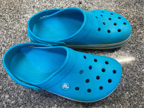 Crocs Unisex M 6 W8 Usadas