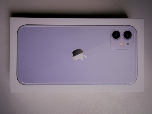 Apple iPhone 11 (64 Gb) - Morado