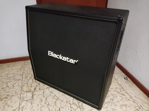 Gabinete 4x12 Blackstar Htv 412a 320w Para Guitarra