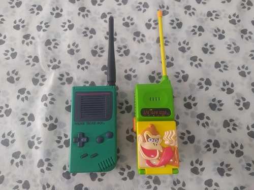 2 Walkie Talkie Nintendo Game Boy & Donkey Kong Country 