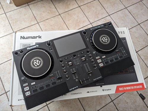 Controlador Para Dj Numark Mixtream Pro Negro Msi
