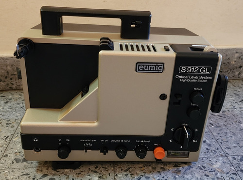 Proyector Super 8 Eumig S912 Gl