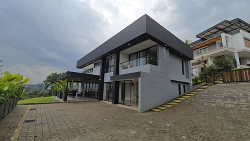 Se Vende Casa Finca Con Dos Construcciones En Las Palmas Medellin