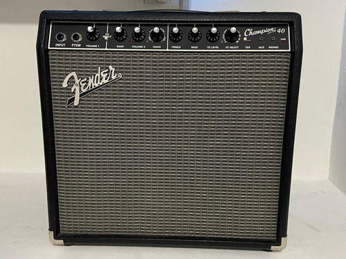 Amplificador Champion 40 Fender Color Negro/plata