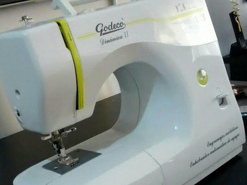 Maquina De Coser Godeco Dinamic 2