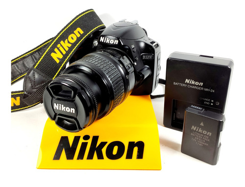 Nikon D3200 Kit Lente 18-55vr (excelente Estado) 36k Cliques