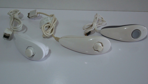 Lote 3 Controle Nintendo Wii Nunchuck - Não Funciona