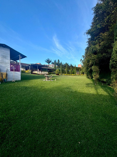 Hermosa Casa Finca Colonial Urbana En Venta En El Carmen De Viboral - Imagen 3