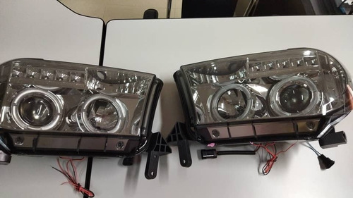 Faros Delanteros Toyota Tundra Segovia Ao 2008/2013 Genric Foto 4