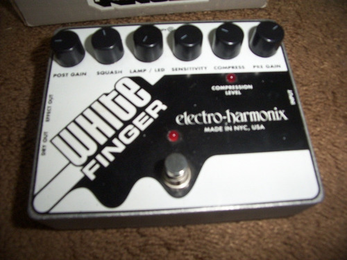 Pedal Electro Harmonix White Finger Compresor 