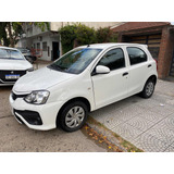 Toyota Etios 2022 1.5 X 6mt My19