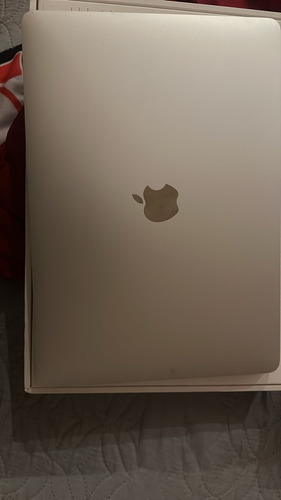 Apple Macbook Pro De 13 Chip M2 256 Gb Ssd - Plata