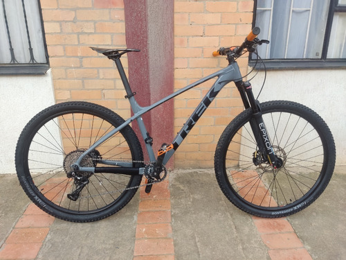 Bicicleta Trek Marlin 7 2019 Mod Enduro M/l