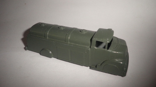 Camión Tanque Transporte Combustible Militar 1:50 Midgetoy