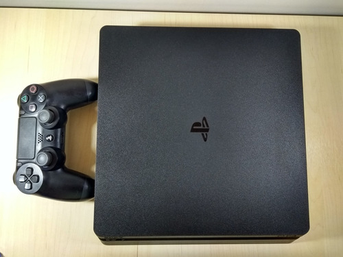 Playstation 4 Slim 500gb Onyx Preto + 14 Jogos (bloodborne, Nier Automata, Persona 5, Rdr2, Tlou, Etc)