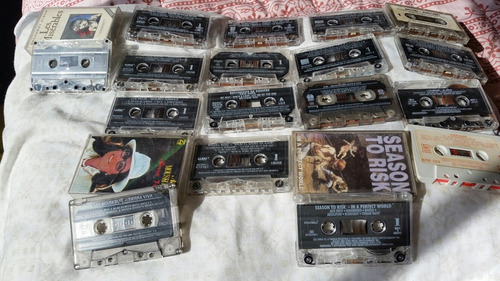 Cassettes Originales Diversa Música